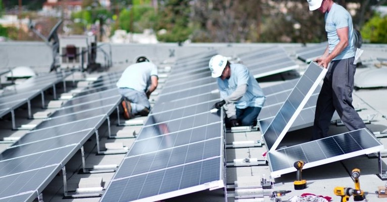 Proses Membuat Panel Surya Sederhana Sendiri